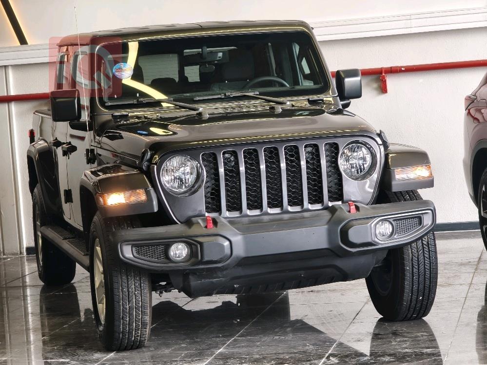 جيب جلاديتور